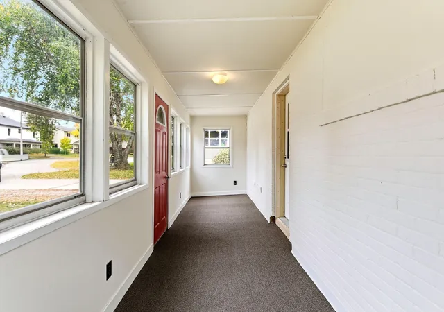 Photo 3 of Single family home for sale at 200 Excelsior Ave N, Annandale, MN 55302 | MLS# 7159844 | Listing updated on 2026-10-23