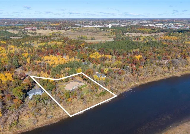 Photo 3 of Single family home for sale at 12222 Camwood Trl, Baxter, MN 56425 | MLS# 7159856 | Listing updated on 2026-10-19