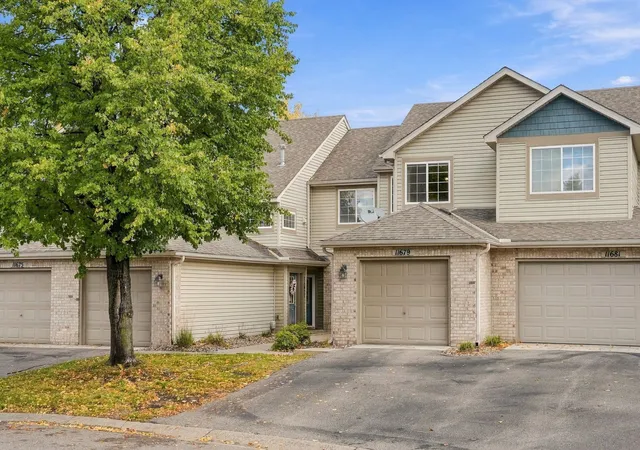 Photo 1 of Single family home for sale at 11679 Langford Cir #904, Burnsville, MN 55337 | MLS# 7159864 | Listing updated on 2026-10-18