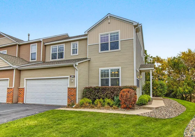 Photo 3 of Single family home for sale at 560 Ravencroft Rd, Waconia, MN 55387 | MLS# 7159892 | Listing updated on 2026-10-28