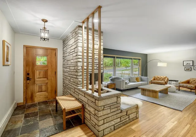 Photo 2 of Single family home for sale at 83 Seymour Ave SE, Minneapolis, MN 55414 | MLS# 7159922 | Listing updated on 2026-10-21