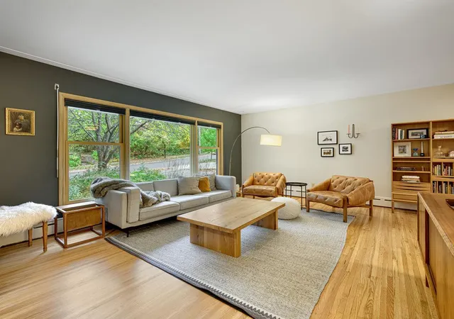 Photo 4 of Single family home for sale at 83 Seymour Ave SE, Minneapolis, MN 55414 | MLS# 7159922 | Listing updated on 2026-10-21