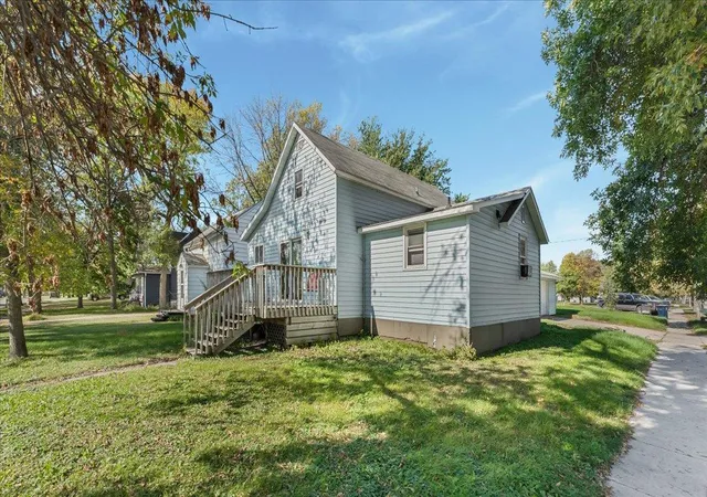 Photo 1 of Single family home for sale at 629 2nd Street, Hancock, MN 56244 | MLS# 7159928 | Listing updated on 2026-10-15