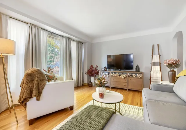 Photo 4 of Single family home for sale at 2213 Jersey Ave S, Minneapolis, MN 55426 | MLS# 7159929 | Listing updated on 2026-10-16