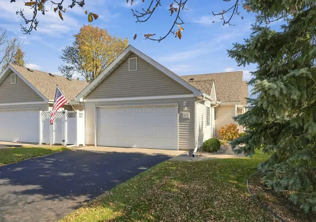 Photo 1 of Single family home for sale at 18271 Kent St Nw, Elk River, MN 55330 | MLS# 7159976 | Listing updated on 2026-10-23