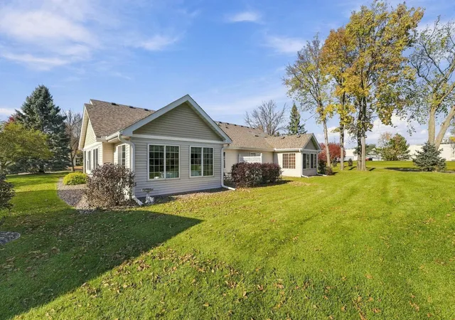 Photo 2 of Single family home for sale at 18271 Kent St Nw, Elk River, MN 55330 | MLS# 7159976 | Listing updated on 2026-10-23