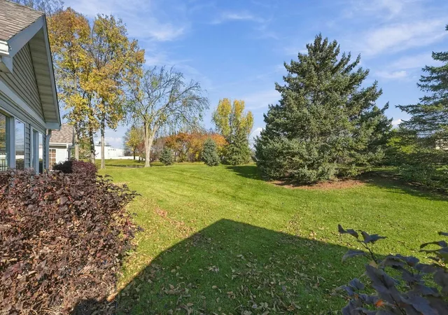 Photo 4 of Single family home for sale at 18271 Kent St NW, Elk River, MN 55330 | MLS# 7159976 | Listing updated on 2026-10-23