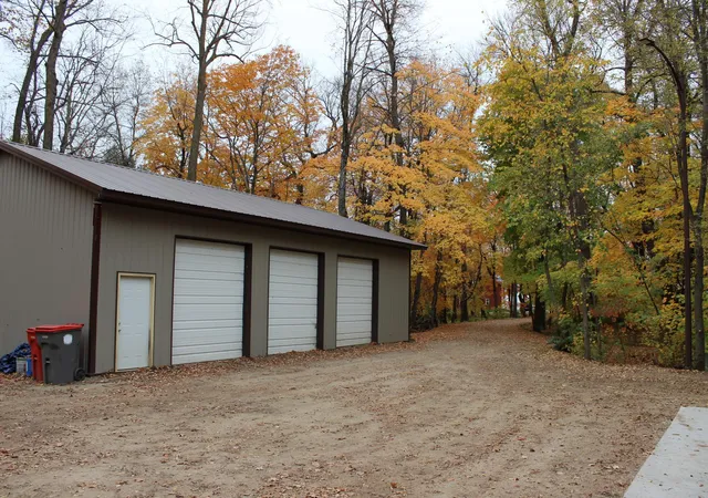 Photo 3 of Single family home for sale at 7857 Bluebill Dr SW, Alexandria, MN 56308 | MLS# 7159982 | Listing updated on 2026-10-20