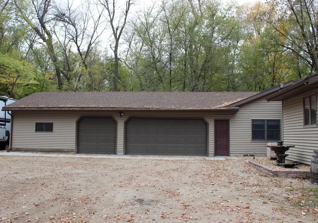 Photo 4 of Single family home for sale at 7857 Bluebill Dr SW, Alexandria, MN 56308 | MLS# 7159982 | Listing updated on 2026-10-20