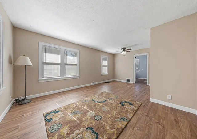 Photo 2 of Single family home for sale at 838 3rd Avenue Sw, Faribault, MN 55021 | MLS# 7159991 | Listing updated on 2026-10-20