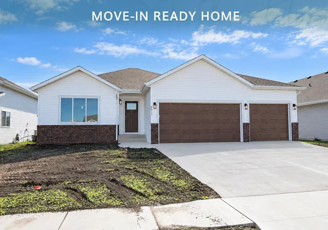 Photo 1 of Single family home for sale at 6013 80 Avenue S, Horace, ND 58047 | MLS# 7159998 | Listing updated on 2026-10-27