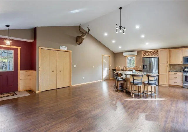 Photo 3 of Single family home for sale at 31591 Summer Dr, Pequot Lakes, MN 56472 | MLS# 7160002 | Listing updated on 2026-10-23