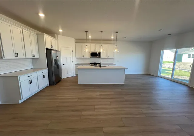 Photo 2 of Single family home for sale at 2194 Traverse Dr, Hugo, MN 55038 | MLS# 7160006 | Listing updated on 2026-10-22