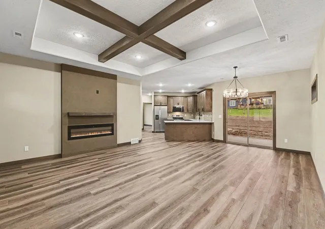 Photo 2 of Single family home for sale at 1511 Buffalo Ridge Dr, Luverne, MN 56156 | MLS# 7160021 | Listing updated on 2026-10-17