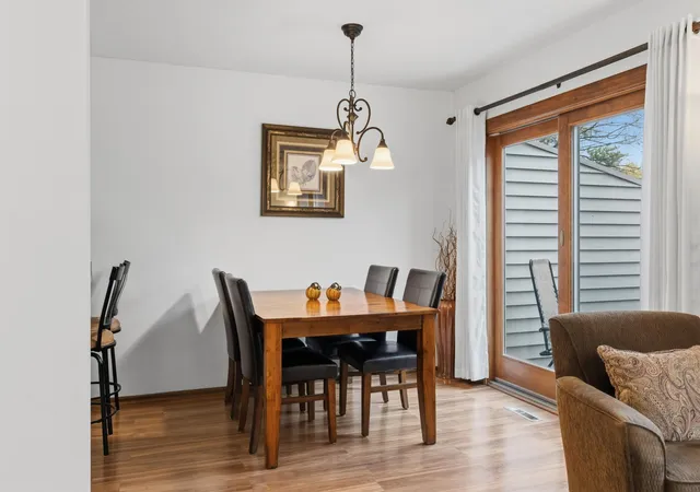 Photo 4 of Single family home for sale at 7112 Pontiac Cir, Chanhassen, MN 55317 | MLS# 7160036 | Listing updated on 2026-10-22