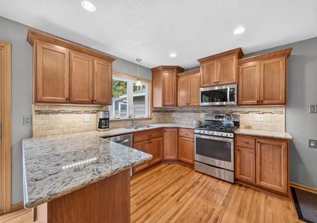 Photo 4 of Single family home for sale at 3346 Cleveland St NE, Minneapolis, MN 55418 | MLS# 7160058 | Listing updated on 2026-10-22