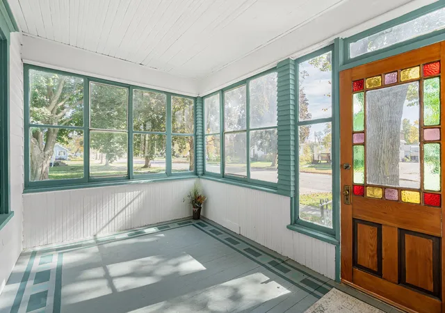 Photo 4 of Single family home for sale at 126 1st Street SE, Blooming Prairie, MN 55917 | MLS# 7160062 | Listing updated on 2026-10-16