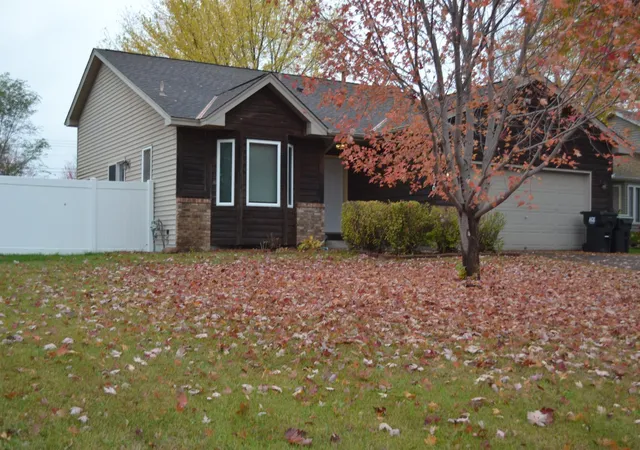 Photo 4 of Single family home for sale at 14800 Argon St NW, Ramsey, MN 55303 | MLS# 7160072 | Listing updated on 2026-10-27