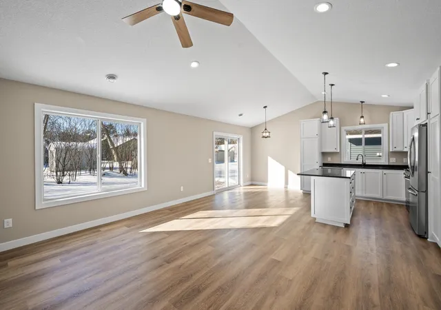 Photo 3 of Sale Pending at 38558 Hawthorne Ave, North Branch, MN 55056 | MLS# 7160073 | Listing updated on 2026-10-14