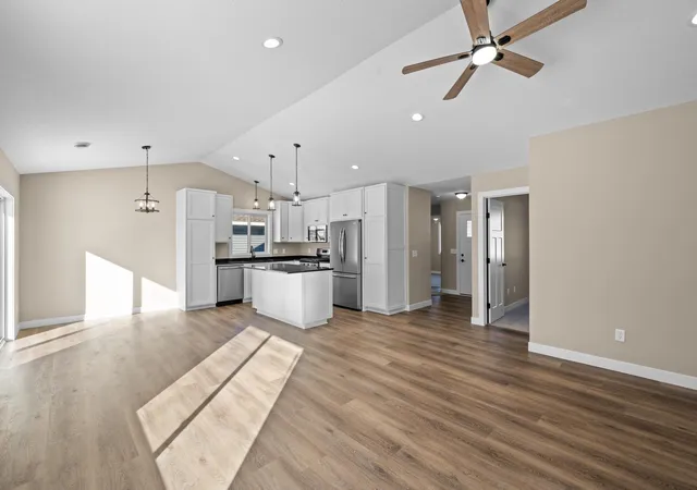 Photo 4 of Sale Pending at 38558 Hawthorne Ave, North Branch, MN 55056 | MLS# 7160073 | Listing updated on 2026-10-14