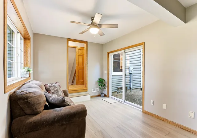 Photo 4 of Single family home for sale at 7697 Stillwater Way N, Oakdale, MN 55128 | MLS# 7160075 | Listing updated on 2026-10-29