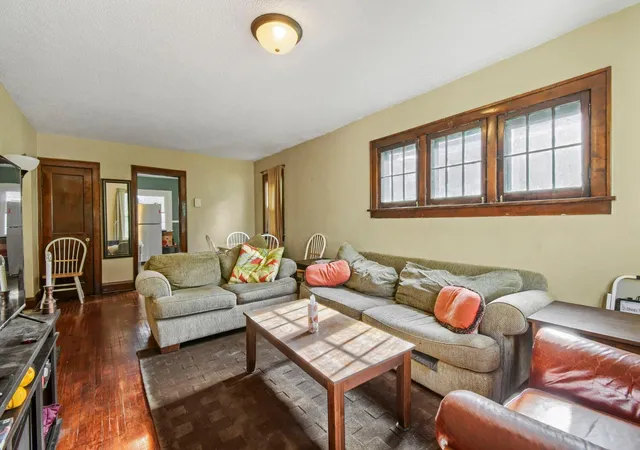 Photo 3 of Single family home for sale at 3350 Vincent Ave N, Minneapolis, MN 55412 | MLS# 7160106 | Listing updated on 2026-10-23