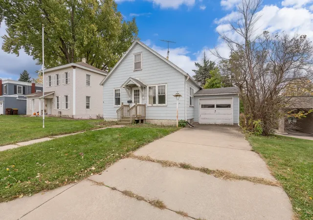 Single family home for sale at 104 1st Street NE, New Prague, MN 56071 | MLS# 7160136