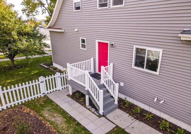 Photo 4 of Single family home for sale at 631 4th Avenue NW, Valley City, ND 58072 | MLS# 7160176 | Listing updated on 2026-10-29