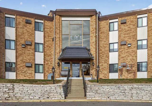 Condo for sale at 2690 Oxford St N #219, Saint Paul, MN 55113 | MLS# 7160178