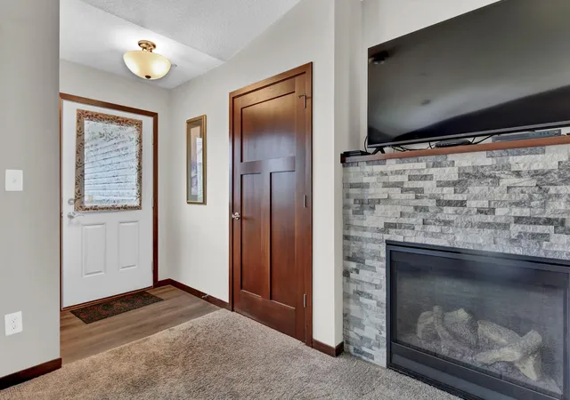 Photo 4 of Single family home for sale at 1235 N 10th Street, Lake City, MN 55041 | MLS# 7160183 | Listing updated on 2026-10-20