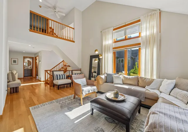 Photo 3 of Single family home for sale at 2272 Sherwood Ct, Hopkins, MN 55305 | MLS# 7160196 | Listing updated on 2026-10-22