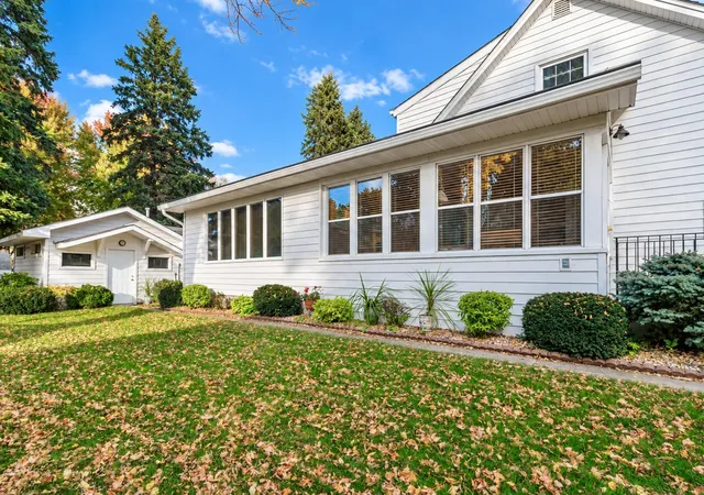 Photo 3 of Single family home for sale at 507 1st Street SW, Madelia, MN 56062 | MLS# 7160211 | Listing updated on 2026-10-15