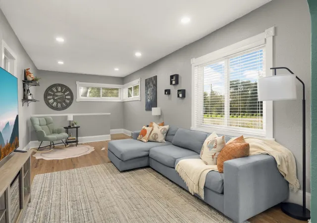 Photo 2 of Single family home for sale at 1808 Birmingham St N, Saint Paul, MN 55109 | MLS# 7160236 | Listing updated on 2026-10-23