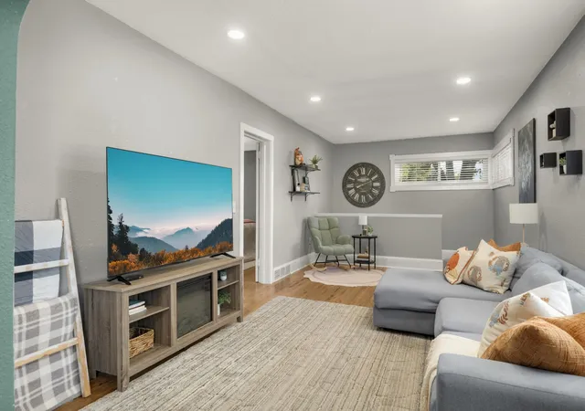 Photo 3 of Single family home for sale at 1808 Birmingham St N, Saint Paul, MN 55109 | MLS# 7160236 | Listing updated on 2026-10-23