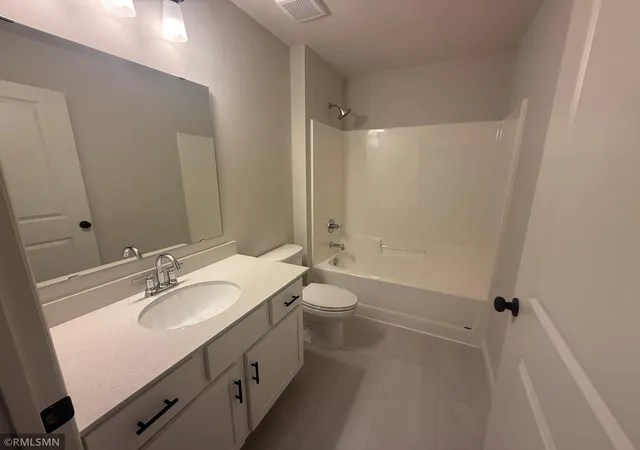 Photo 3 of Sale Pending at 2480 Jacamar Ave NE, Saint Michael, MN 55376 | MLS# 7160243 | Listing updated on 2026-10-22