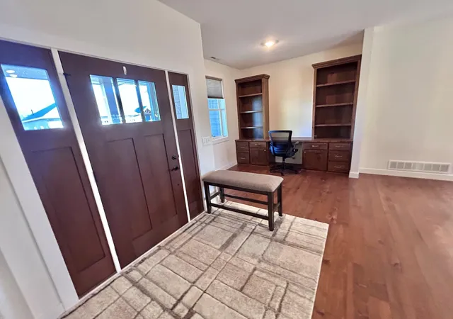 Photo 2 of Single family home for sale at 500 River Valley Ln, Dundas, MN 55019 | MLS# 7160245 | Listing updated on 2026-10-20