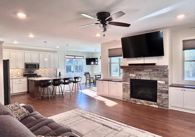 Photo 3 of Single family home for sale at 500 River Valley Ln, Dundas, MN 55019 | MLS# 7160245 | Listing updated on 2026-10-20