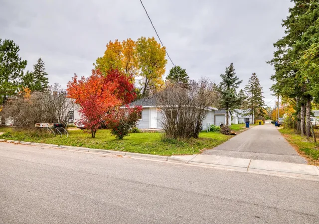 Photo 1 of Single family home for sale at 513 26th Street Nw, Bemidji, MN 56601 | MLS# 7160280 | Listing updated on 2026-10-18