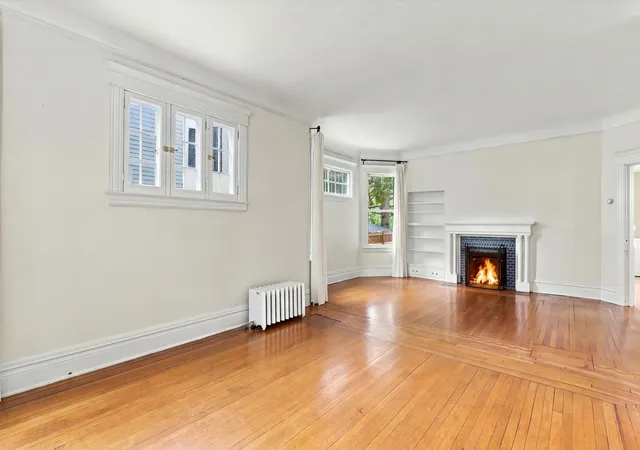 Photo 4 of Single family home for sale at 2220 Pleasant Ave, Minneapolis, MN 55404 | MLS# 7160296 | Listing updated on 2026-10-20