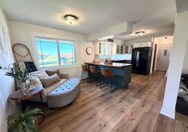 Photo 3 of Sale Pending at 506 16th Avenue Ne, Roseau, MN 56751 | MLS# 7160347 | Listing updated on 2026-10-22