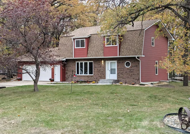 Photo 2 of Single family home for sale at 5902 3rd Street N, Moorhead, MN 56560 | MLS# 7160361 | Listing updated on 2026-10-27