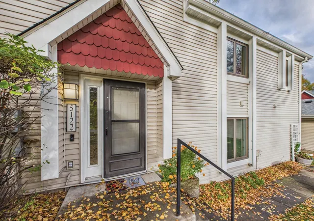 Photo 2 of Single family home for sale at 5122 41st Avenue S, Minneapolis, MN 55417 | MLS# 7160390 | Listing updated on 2026-10-19