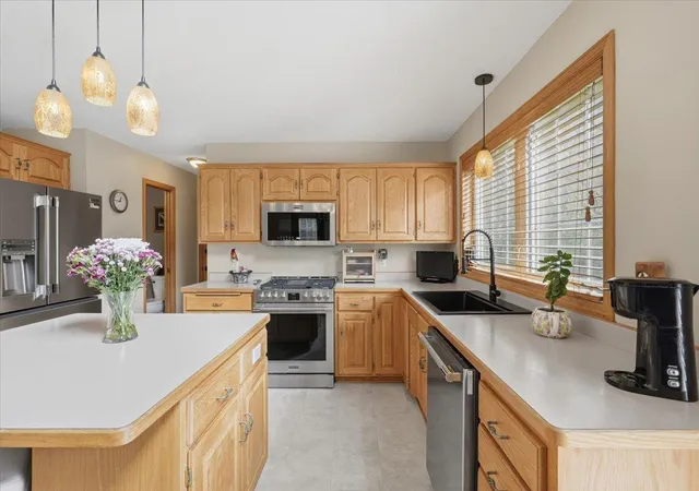 Photo 3 of Single family home for sale at 36571 Elk Ave, North Branch, MN 55056 | MLS# 7160415 | Listing updated on 2026-10-17