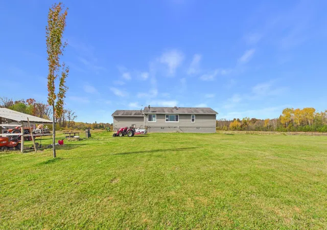 Photo 2 of Single family home for sale at 1818 Sherwood St, Mora, MN 55051 | MLS# 7160446 | Listing updated on 2026-10-21