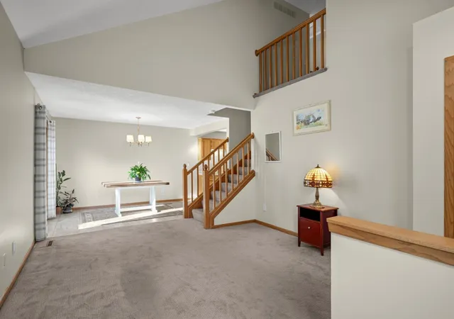 Photo 4 of Single family home for sale at 15262 Lesley Ln, Eden Prairie, MN 55346 | MLS# 7160452 | Listing updated on 2026-10-30