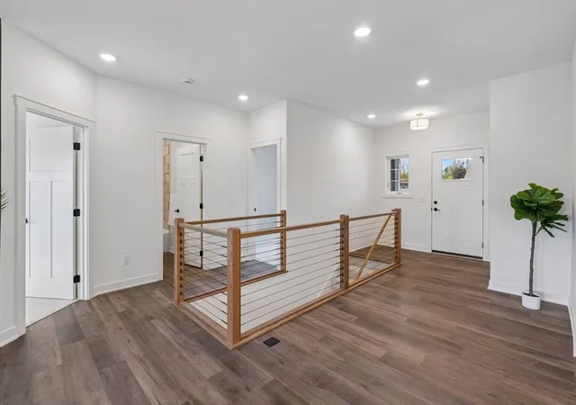 Photo 3 of Single family home for sale at 1239 Bellflower Ln, Owatonna, MN 55060 | MLS# 7160492 | Listing updated on 2026-10-22
