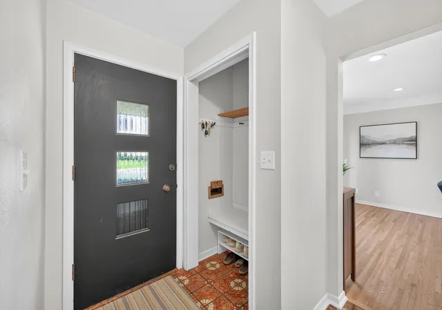 Photo 3 of Single family home for sale at 346 Reid Ln, South Saint Paul, MN 55075 | MLS# 7160522 | Listing updated on 2026-10-23
