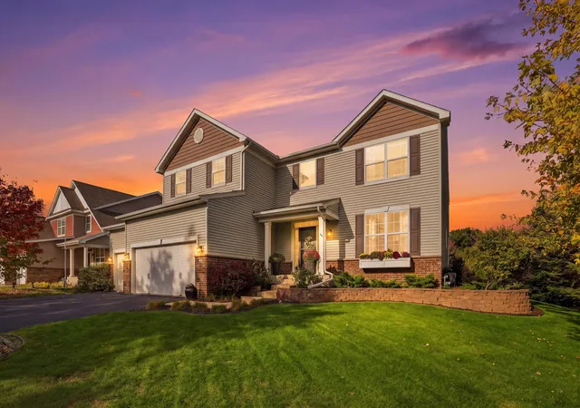 Photo 1 of Single family home for sale at 580 Eastgate Pkwy, Saint Paul, MN 55115 | MLS# 7160523 | Listing updated on 2026-10-21