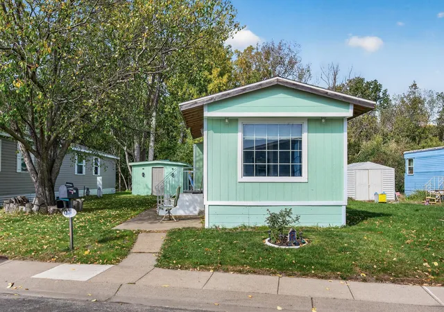 Photo 2 of Single family home for sale at 1420 Champion Dr, Saint Paul, MN 55112 | MLS# 7160530 | Listing updated on 2026-10-18