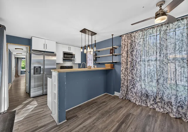 Photo 3 of Single family home for sale at 1420 Champion Dr, Saint Paul, MN 55112 | MLS# 7160530 | Listing updated on 2026-10-18